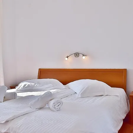 Apartment Apartman Galli S Pogledom Na Grad Rab Banjol