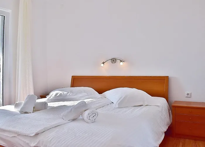 Apartament Galli S Pogledom Na Grad Rab Banjol