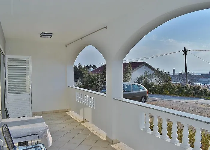 דירה Galli S Pogledom Na Grad Rab Banjol